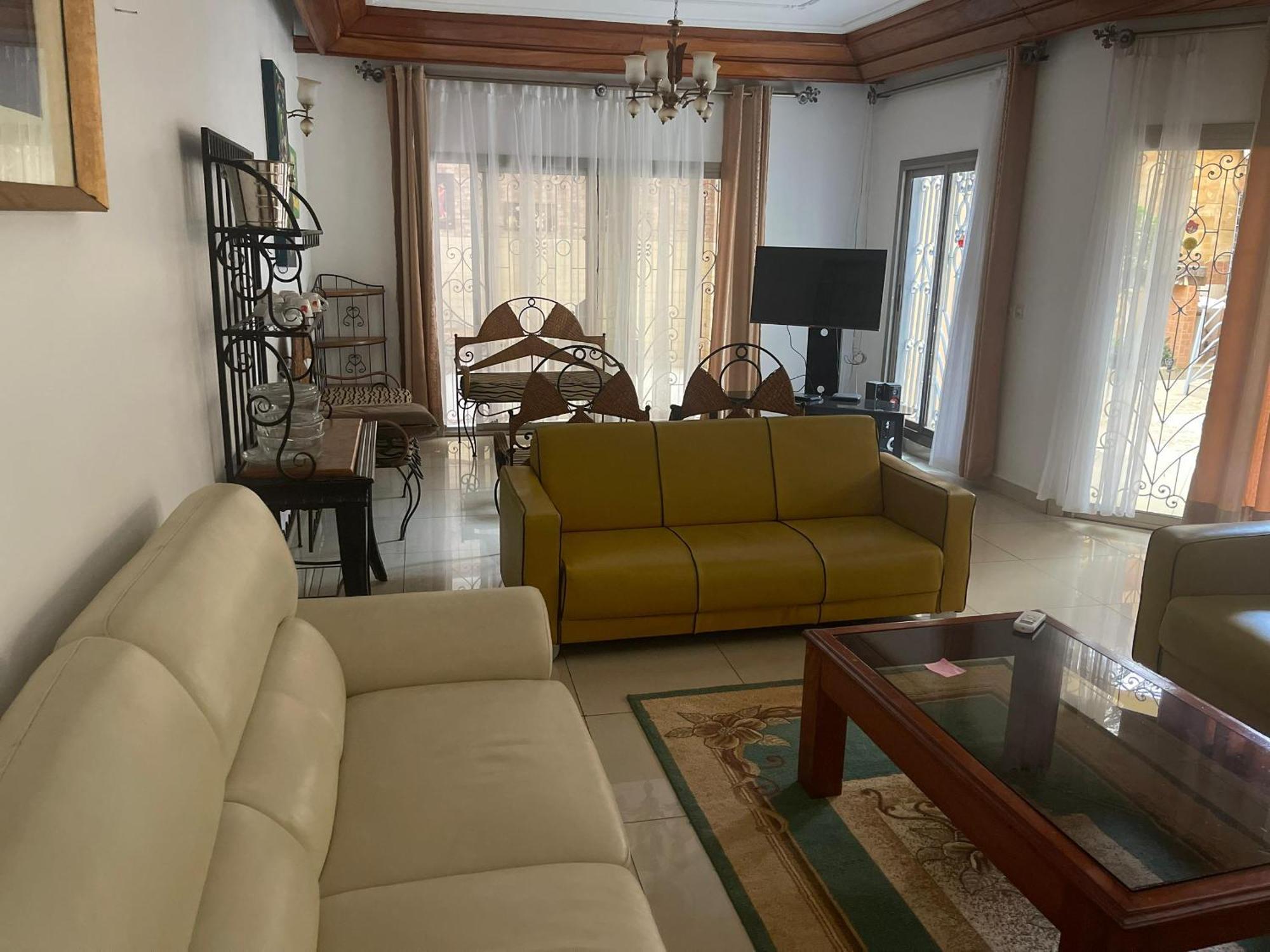 Toundalia Residence Yaoundé Екстериор снимка
