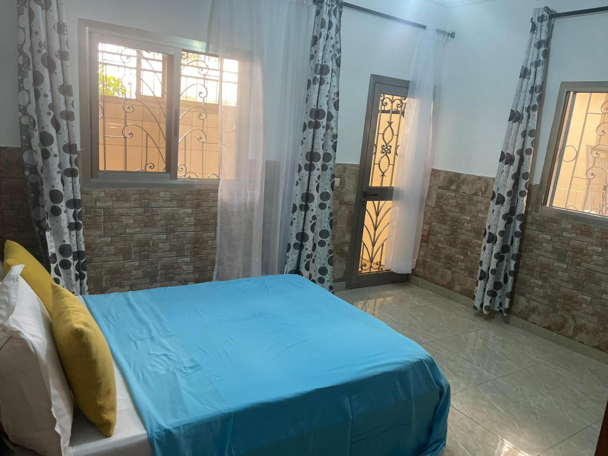 Toundalia Residence Yaoundé Екстериор снимка