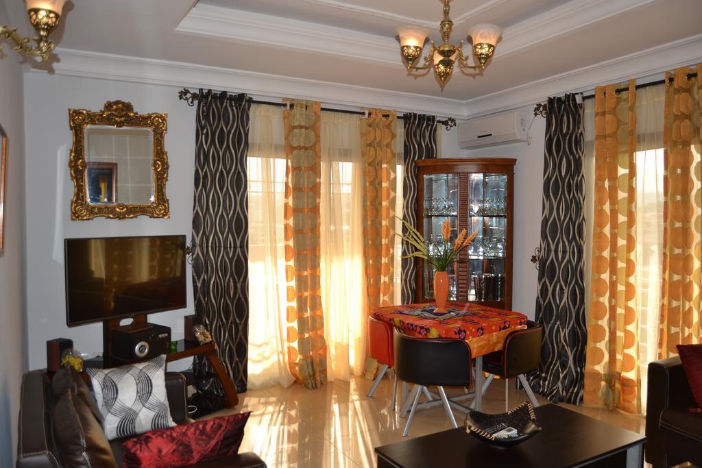 Toundalia Residence Yaoundé Екстериор снимка