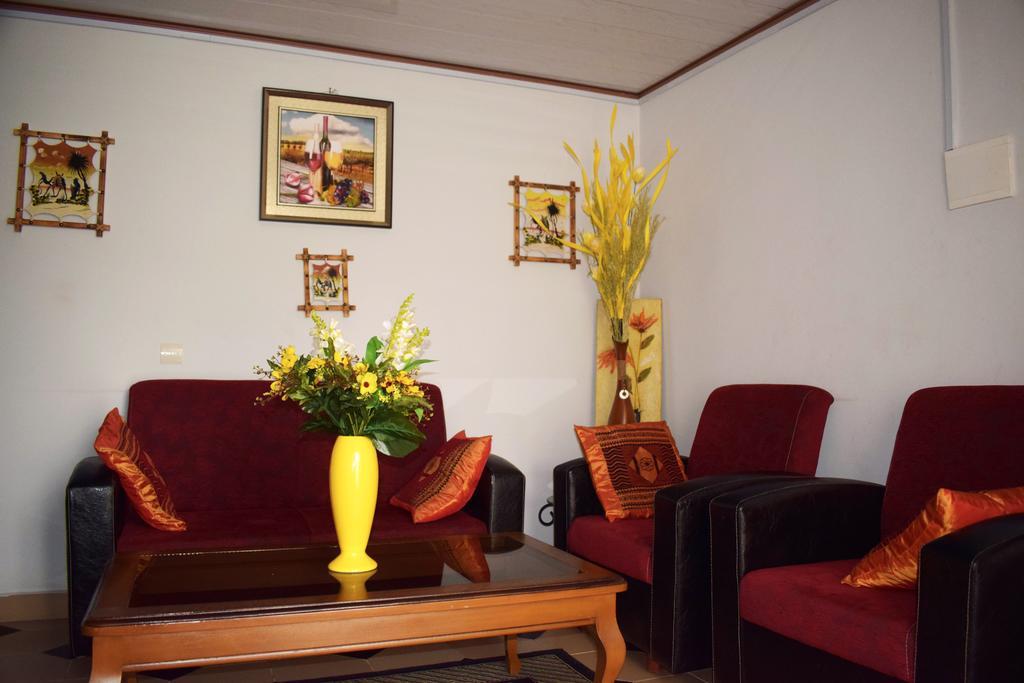 Toundalia Residence Yaoundé Стая снимка