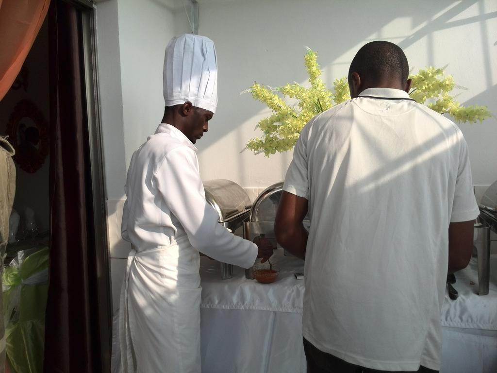 Toundalia Residence Yaoundé Екстериор снимка