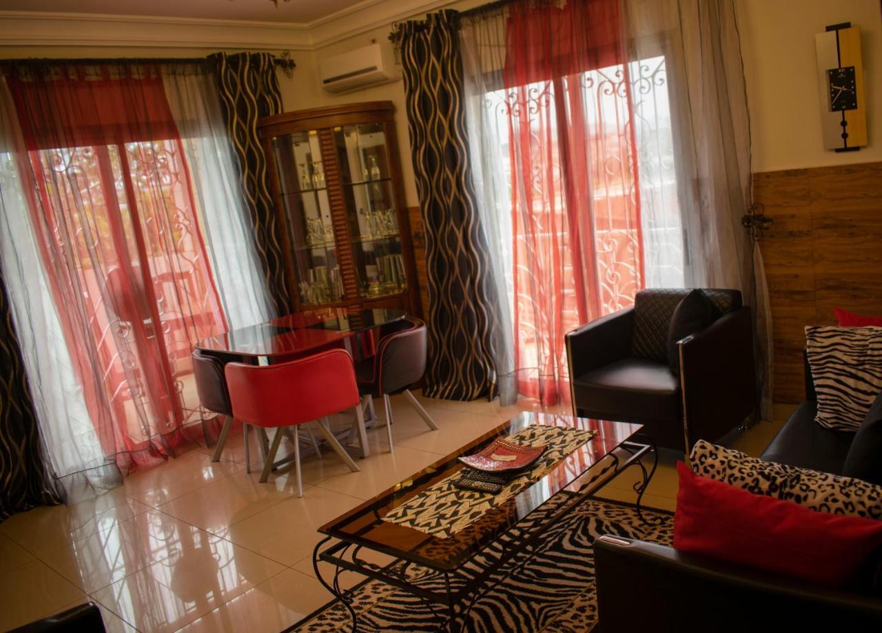Toundalia Residence Yaoundé Екстериор снимка